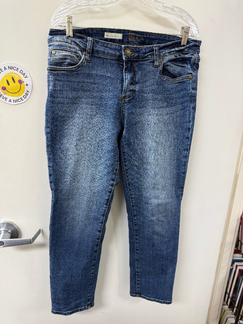 Kut from the Kloth Diana relaxed fit ankle skinny jeans